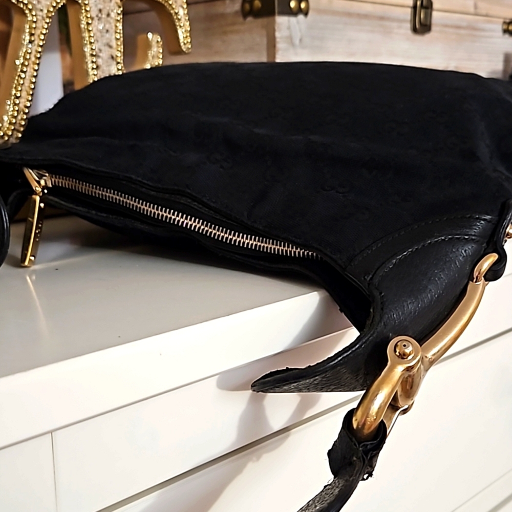 Gucci Guccissima Shoulder Bag; Price reflects wears, sales final, no return - Picture 6 of 16